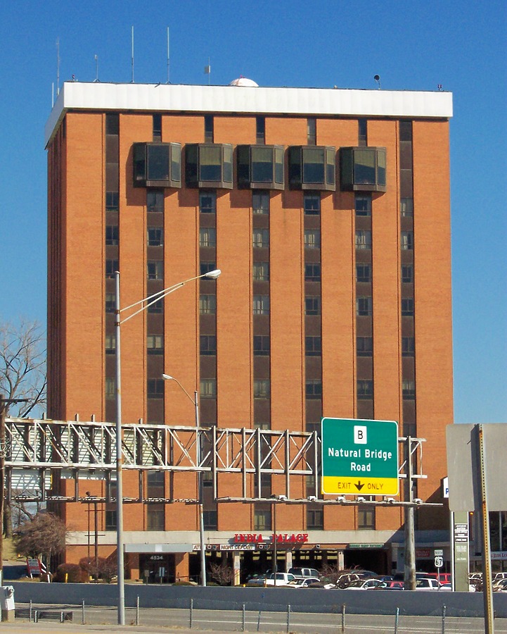 Executive Office Suites by Ryan Hildebrand