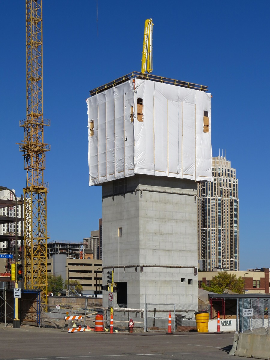 Wells Fargo 600 Tower by James Peacock