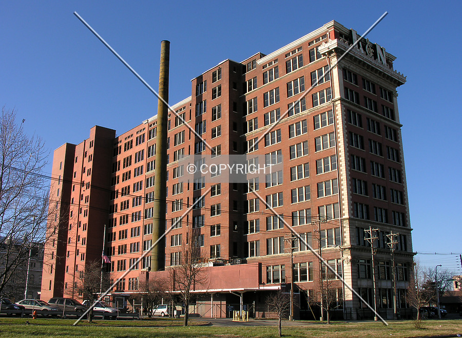 L&N Building by Lizzie Morrison