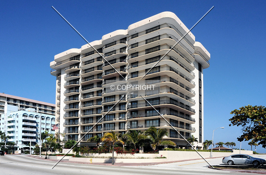 Champlain Towers South by Jorge Molina