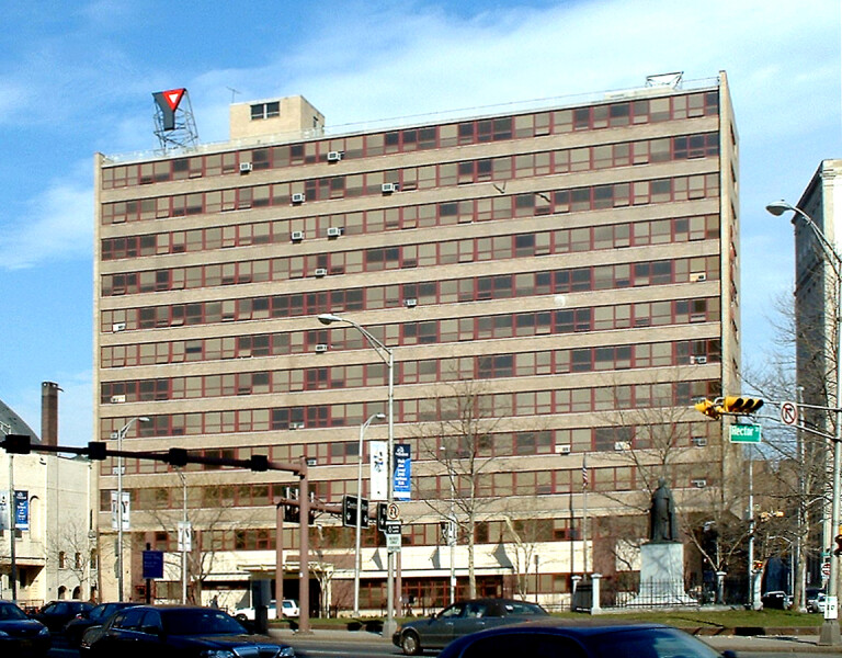 121-911-027