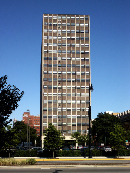 122-596-067