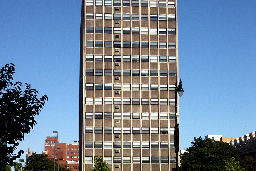 Atrio Apartments