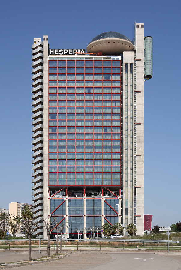 Hesperia Tower by Michiel van Dijk