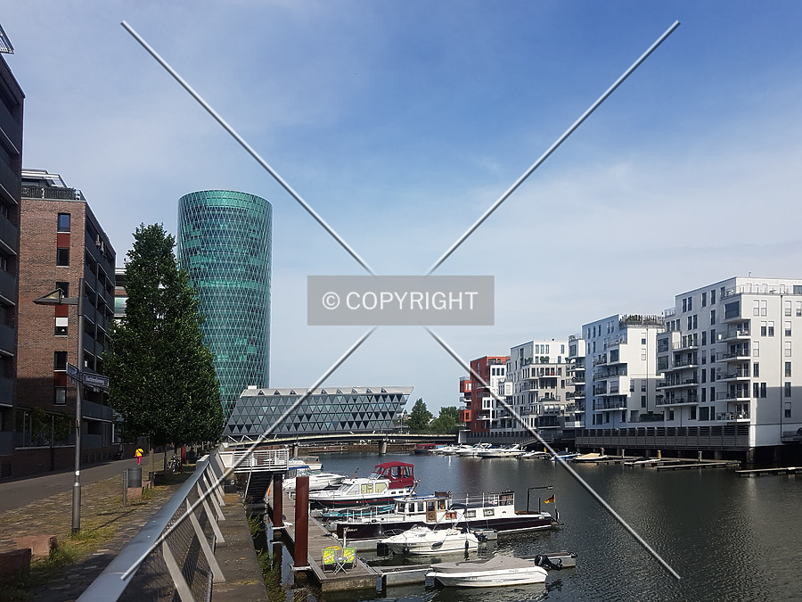 Westhafen Tower by Nephilim