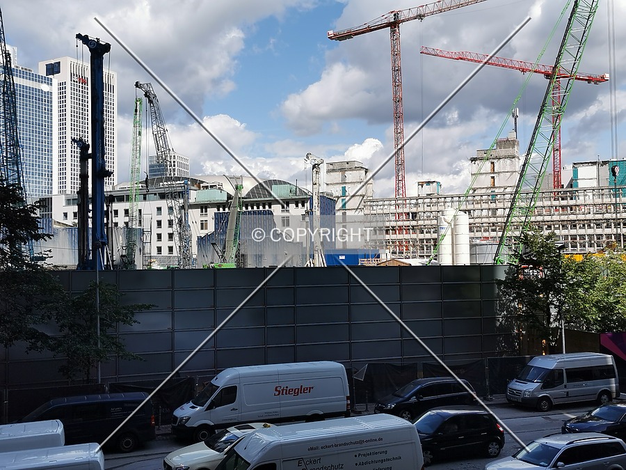 FOUR Frankfurt - Tower 4 by Nephilim