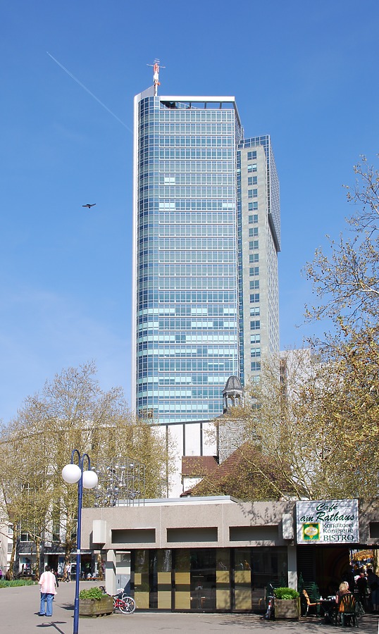 City Tower by Huopa