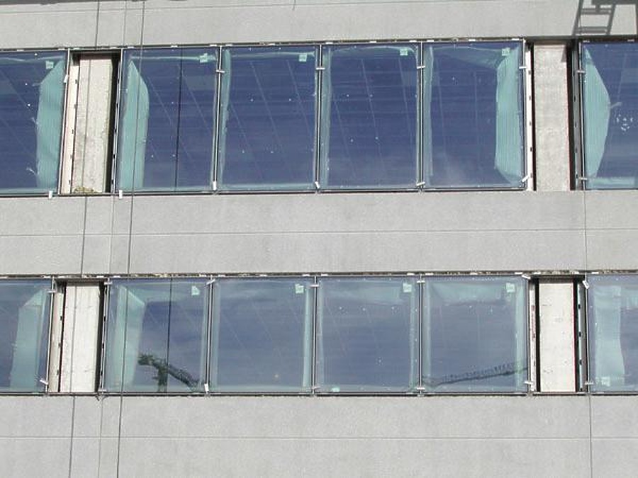 Torre Diagonal Mar by David Guija