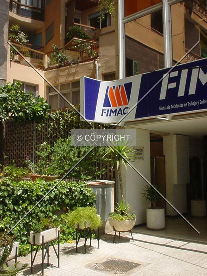 Edificio Tropic by Nephilim