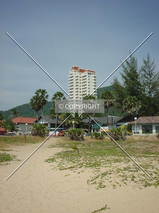 Central Waterfront Suites Hotel by Nephilim