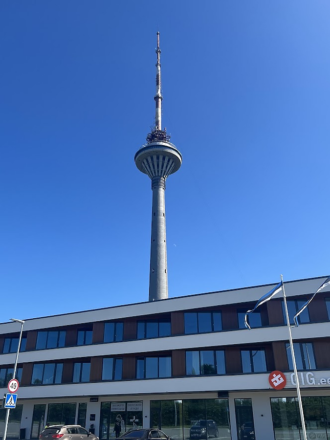 Tallinna Teletorn by Sami Koskinen