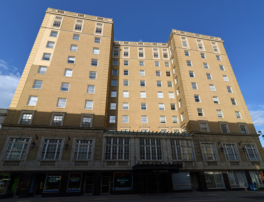405 Capitol Street by John W. Cahill