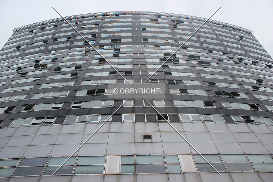 Schild - Gasometer B by Florian Barbier