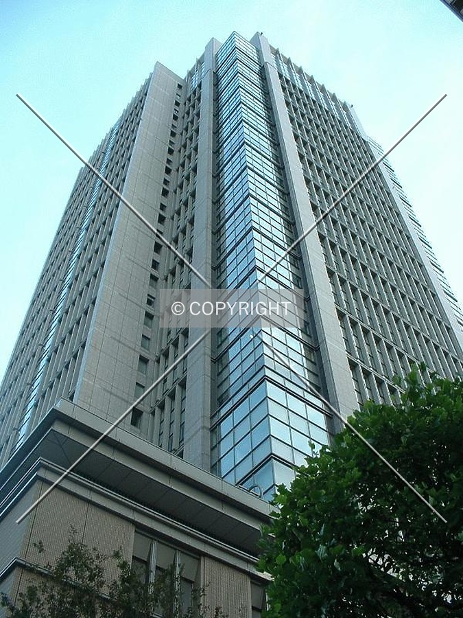 Marunouchi Building by Andrew Stewart