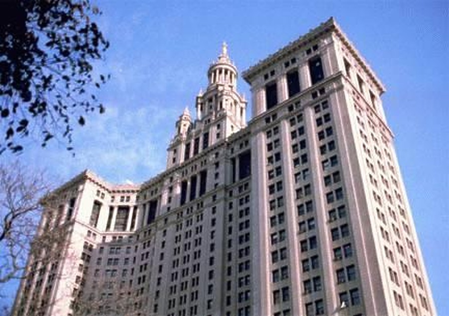Manhattan Municipal Building by Scott Murphy