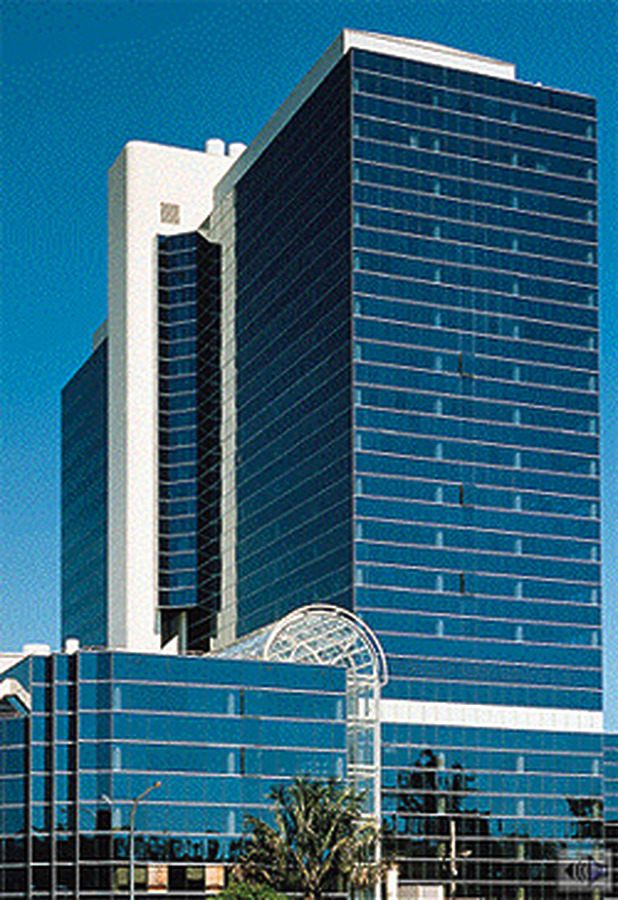 Commonwealth Centre by Permasteelisa