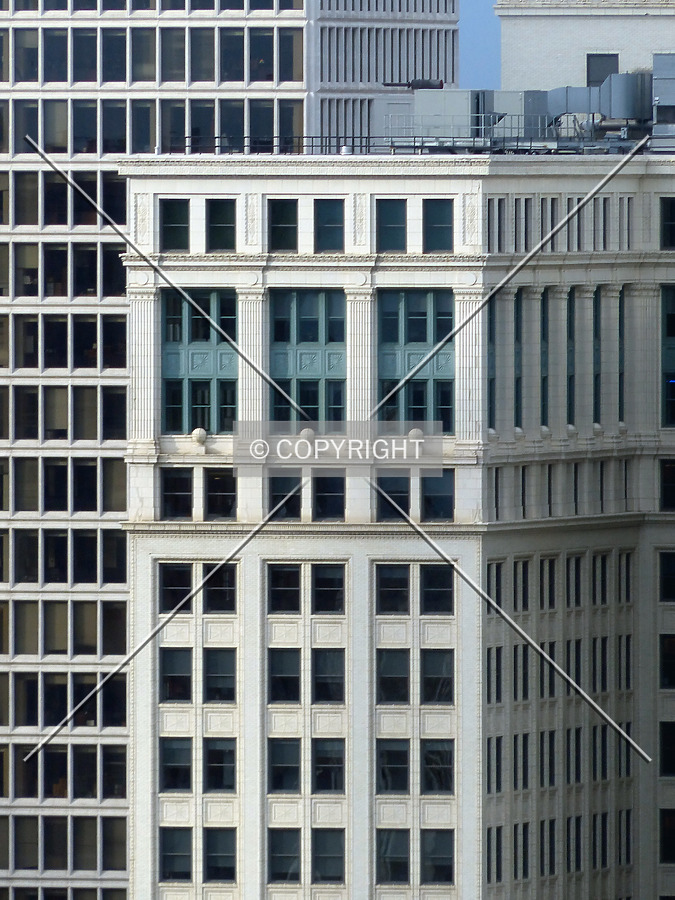 Dime Building by Nate Lindsey