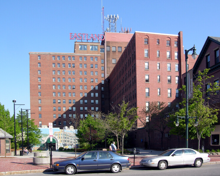 The Eastland Park Hotel