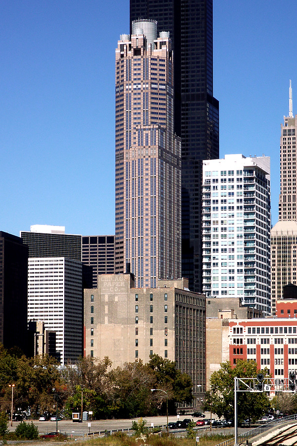 311 South Wacker by Daniel Kieckhefer