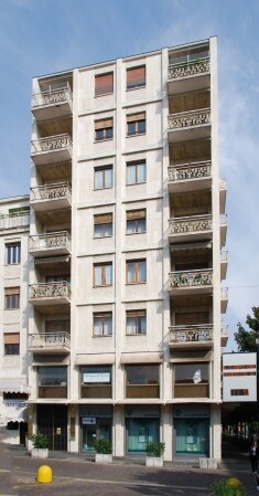 131-079-828