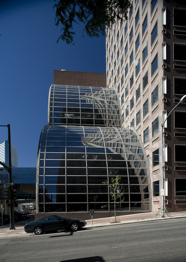 Wells Fargo Center by Pavel Toczynski