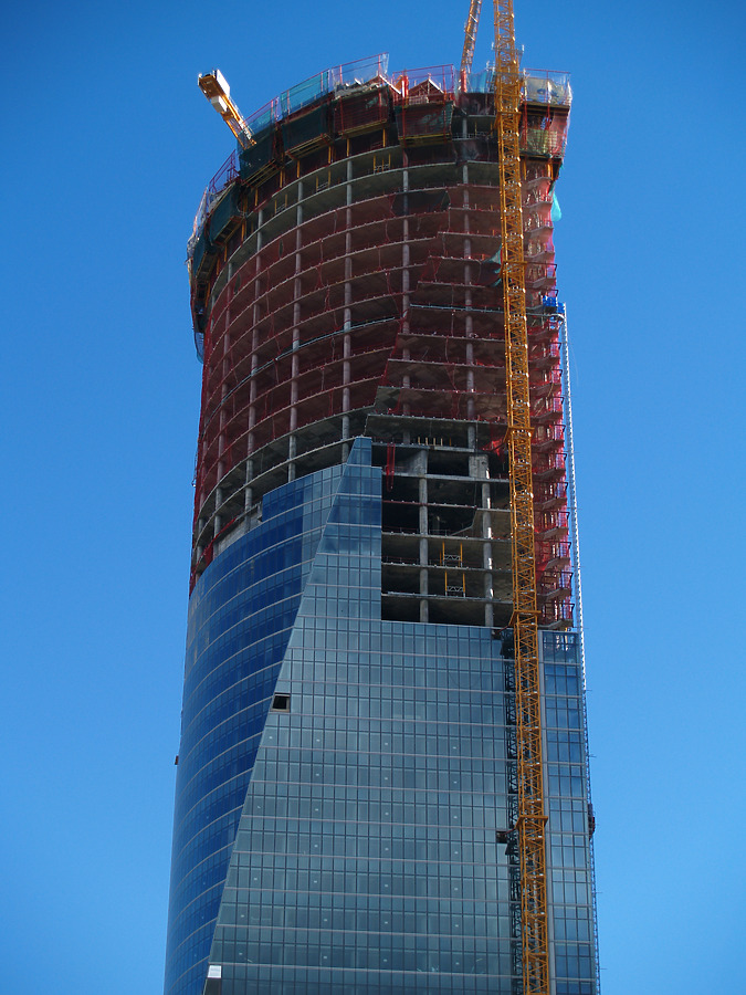 Torre Espacio by Cesar Serrano