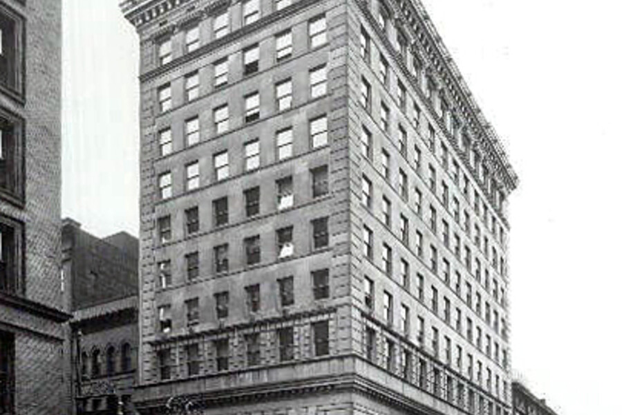 Huntington Bank Building