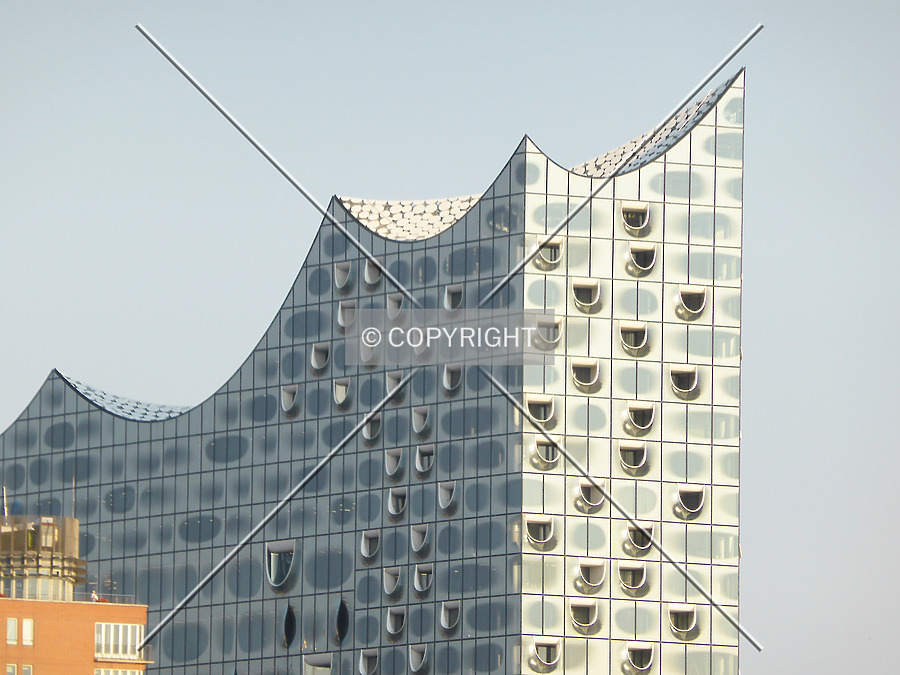 Elbphilharmonie by Nephilim