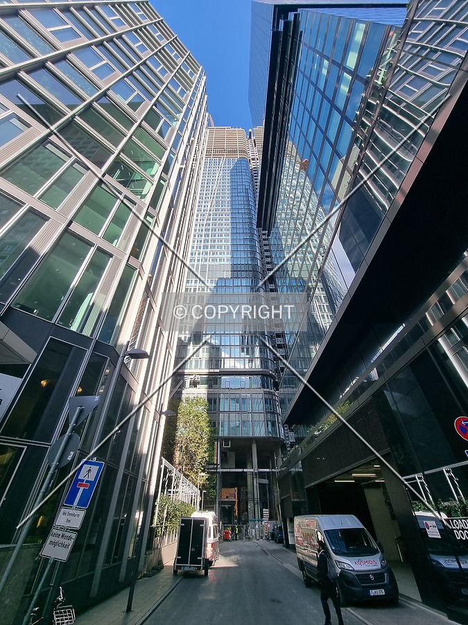 FOUR Frankfurt - Tower 1 by Nephilim