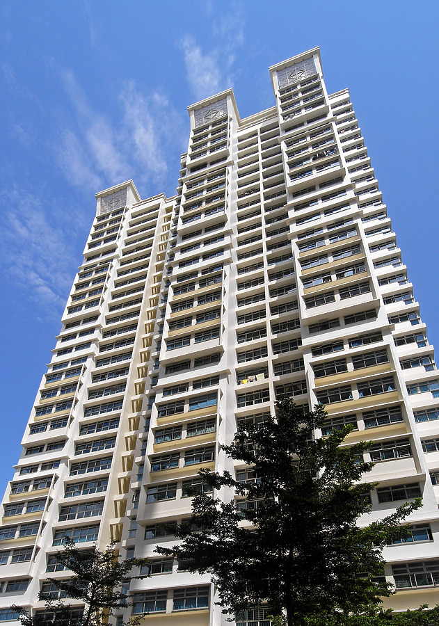 Queenstown Block 51 by Horst Kiechle