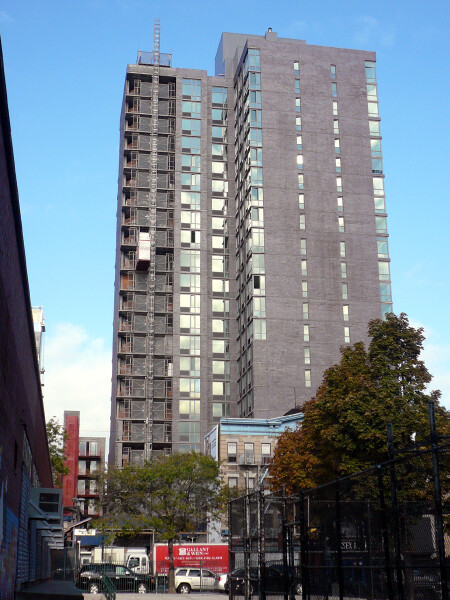 134-024-676