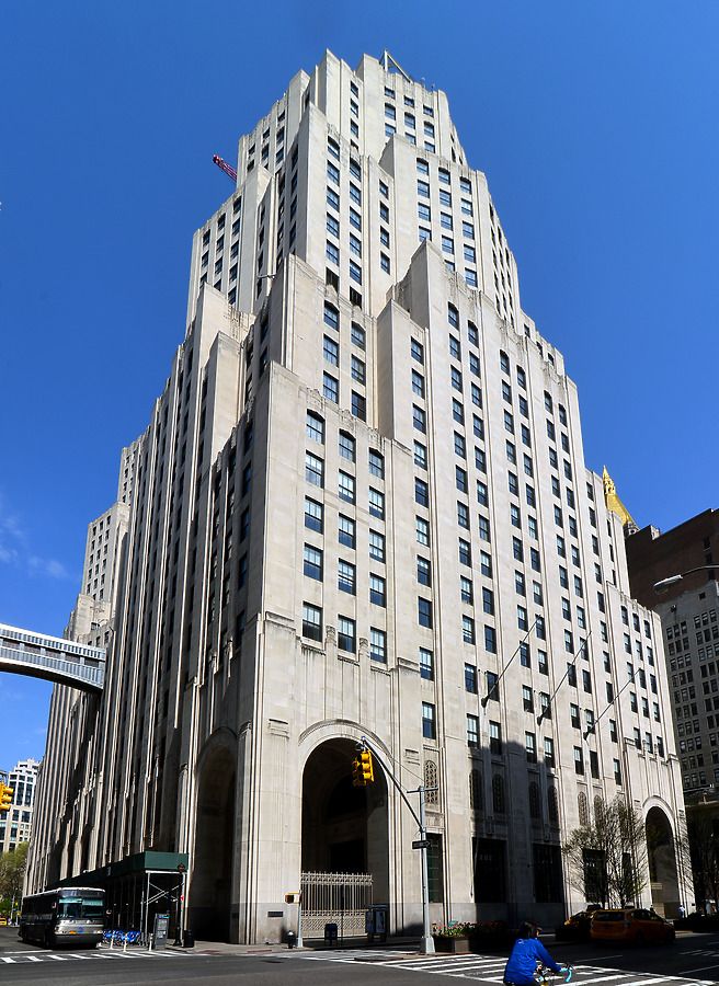 Metropolitan Life North Building by John W. Cahill