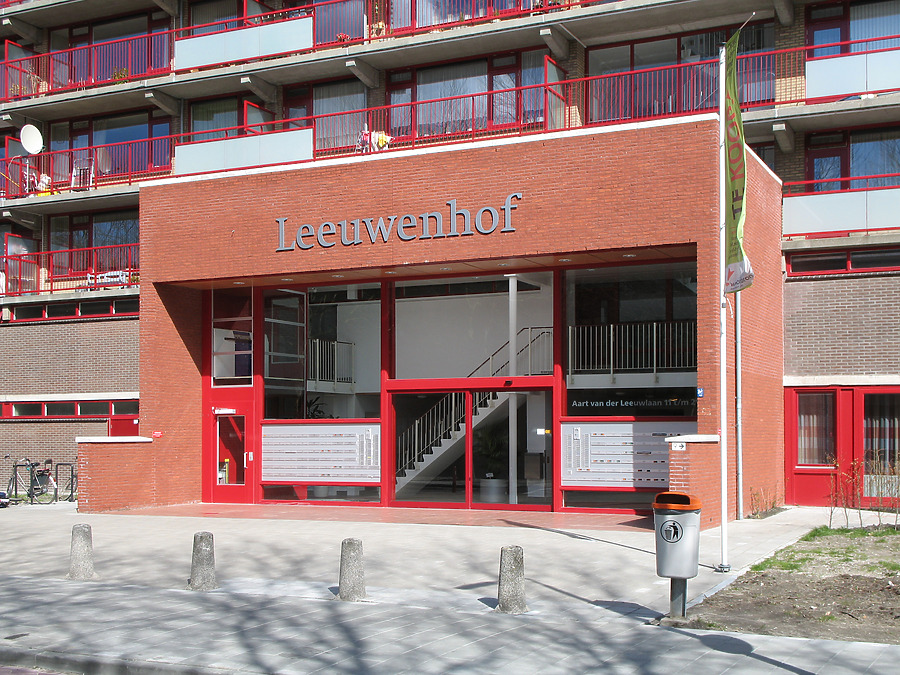Leeuwenhof by Michiel van Dijk