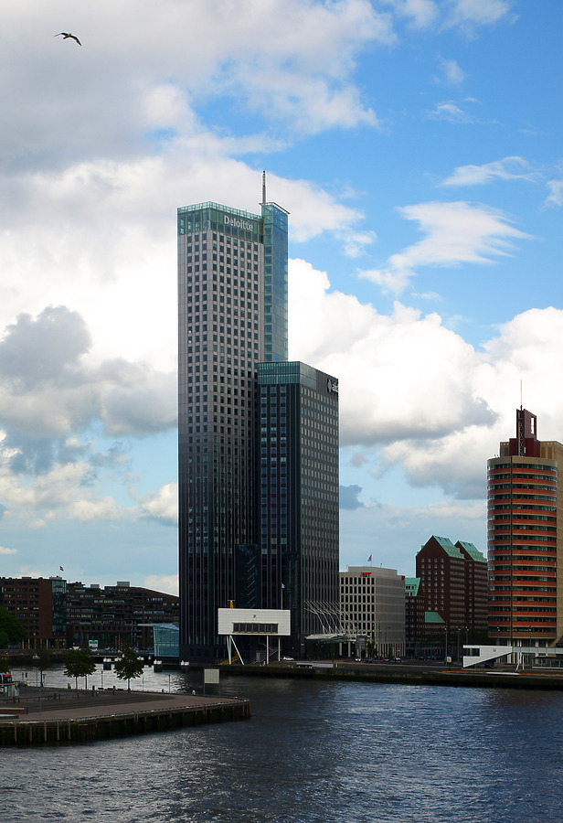 Maastoren by Marshall Gerometta