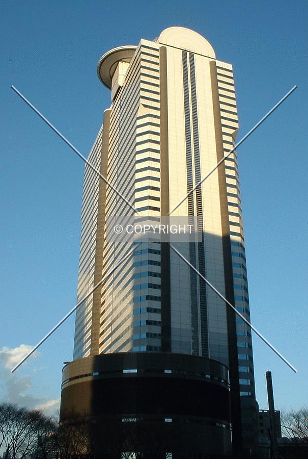 Shinjuku I-Land Tower by Andrew Stewart