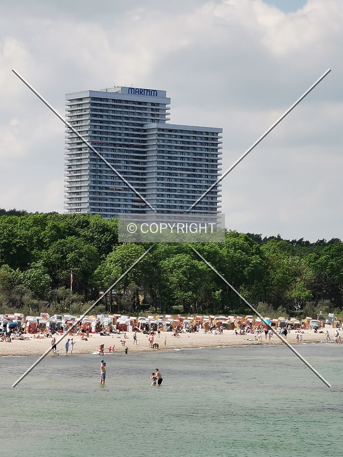 Maritim Golf and Sport Hotel by Nephilim