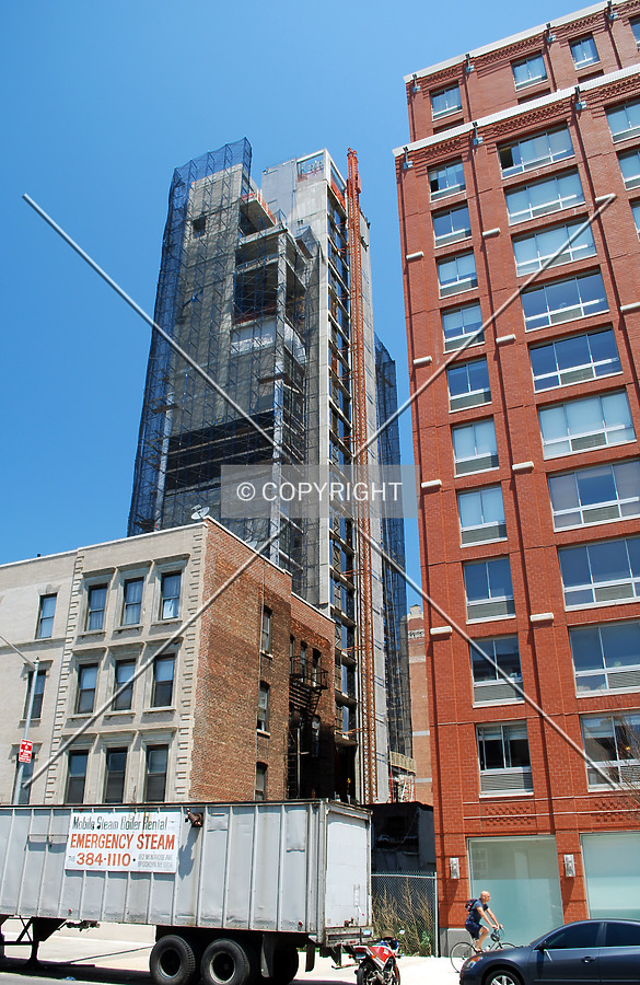 200 Eleventh Avenue by Royce Douglas