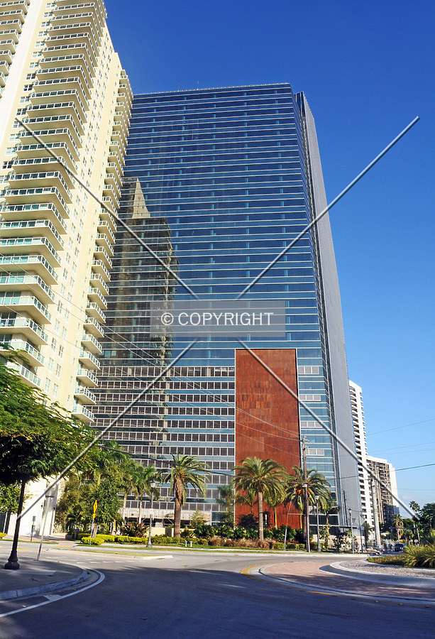 1450 Brickell by Jorge Molina