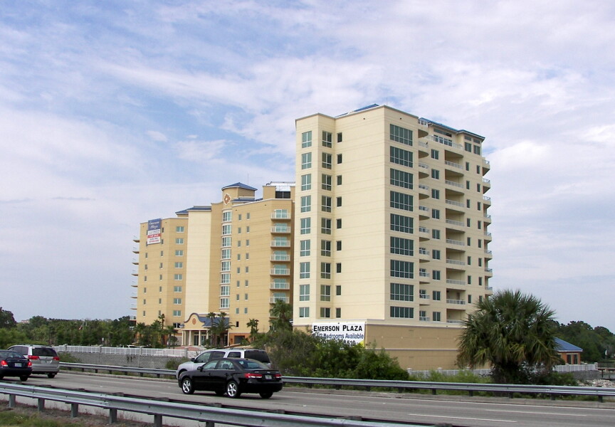 Emerson Plaza One