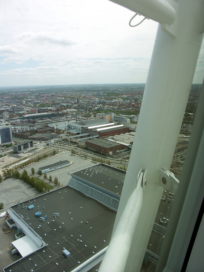 HSB Turning Torso by Marshall Gerometta