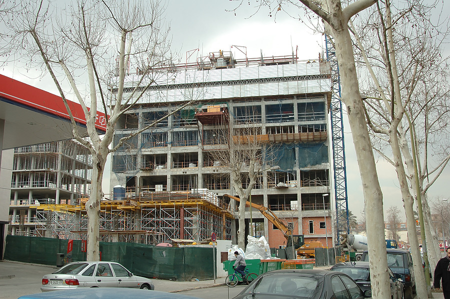 Sky Barcelona by David Guija