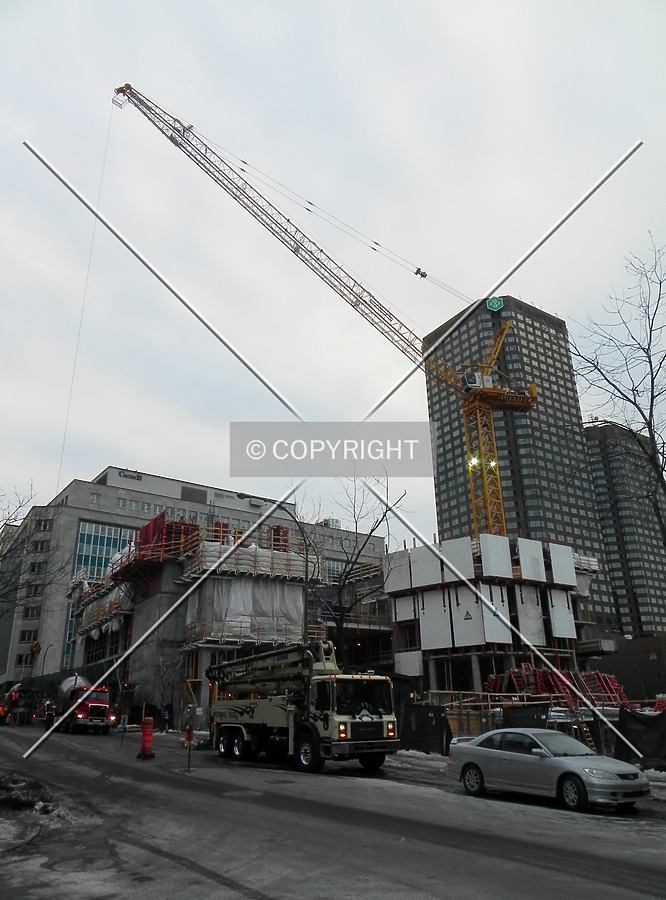 Le V by Florian Barbier