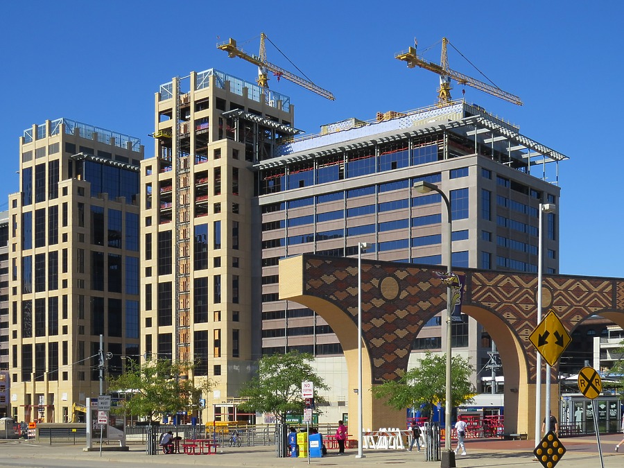 Wells Fargo 600 Tower by James Peacock