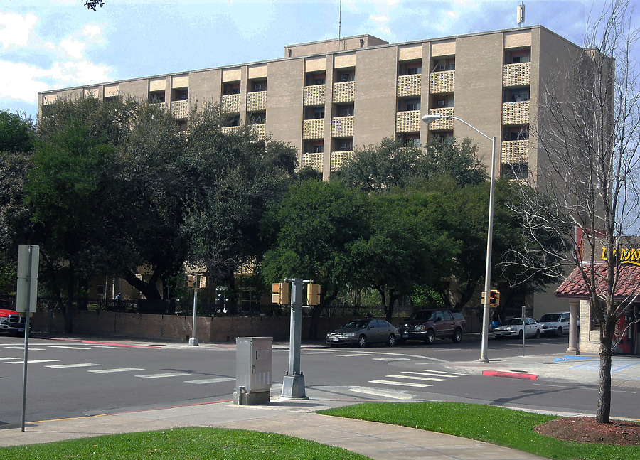 Senior Citizens Home by Housing Authority of the City of Laredo