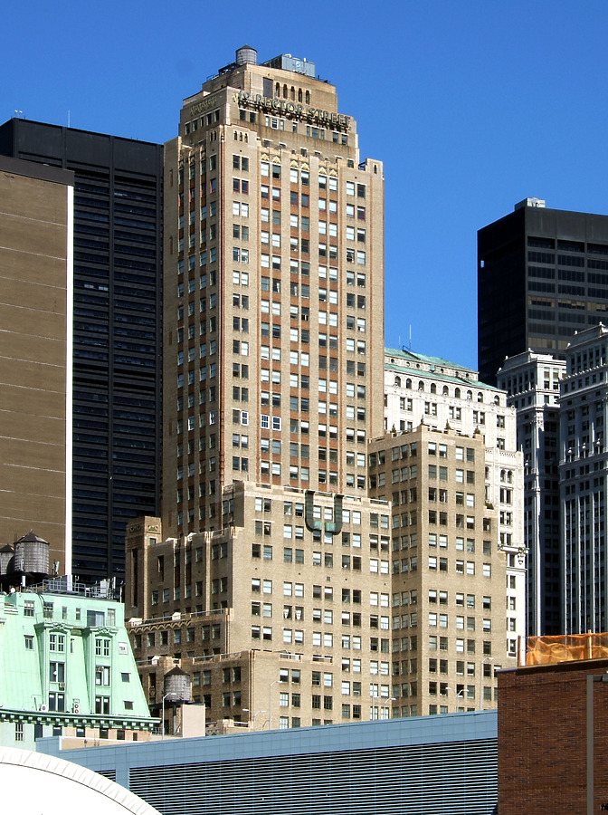 Greenwich Club Residences by John Cahill