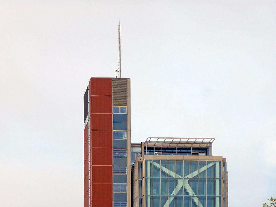 Atlantic Haus by Der Hamburger