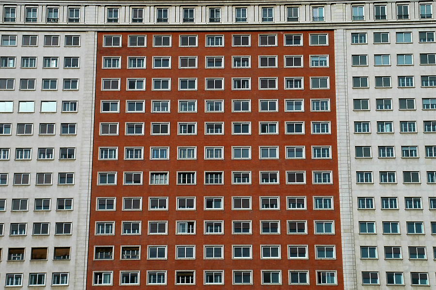 Edificio España by John Bek