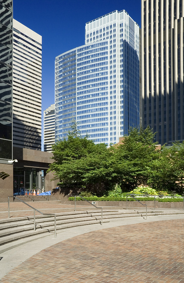 Fourth and Madison Building by Pavel Toczynski