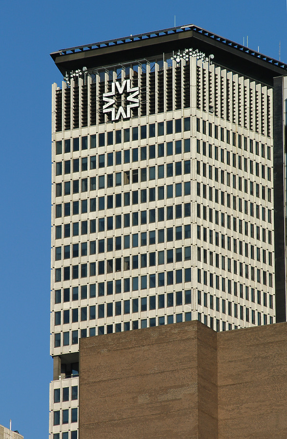 MetLife Building by Scott Murphy