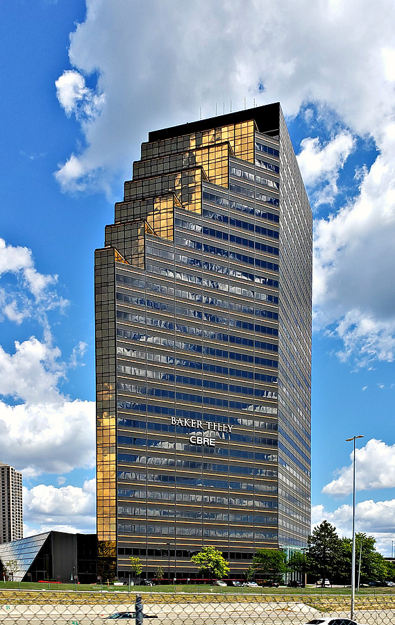 2000 Town Center by Ryan Hildebrand
